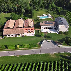  Alloggio per agriturismo Almè Italia